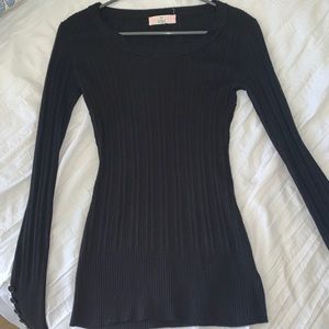 ribbed long sleeve sweater